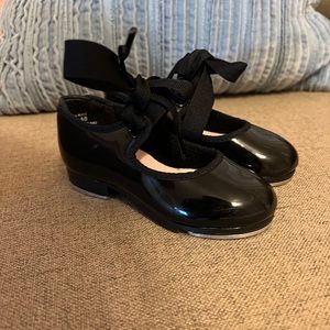 Capezio Unisex-Child Jr. Tyette Tap Shoe (size 6.5)